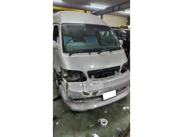 トヨタ　ハイエースバン　エアロ修理　美里町　大崎市　宮城