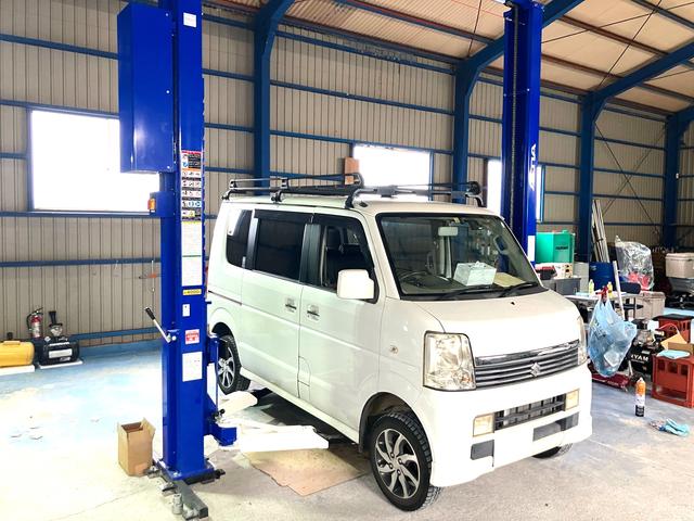 タイヤ以外の取付作業もおこなっています。