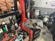 持込でのタイヤ交換大歓迎受付中！！ネットで購入された方などお気軽にお問い合わせください！！