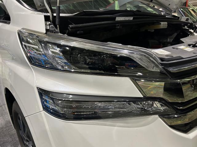 トヨタ　ヴェルファイア　30 GGH35W 車検　点検　整備　ブレーキパッド交換　オイル交換　オイルフィルター交換　ブレーキオイル交換　下廻り　錆止め塗装　シャーシブラック　マフラー　耐熱　錆止め塗装　ヘッドライト磨き　