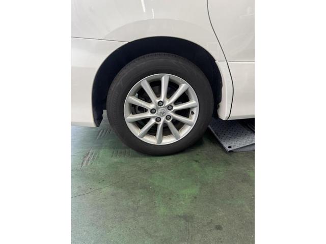 トヨタ　ヴェルファイア　ホイール・タイヤ交換