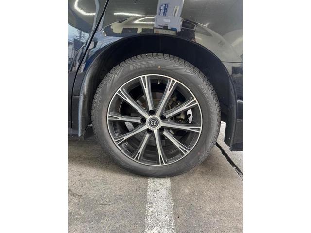 トヨタ　ヴェルファイア　ホイール・タイヤ交換