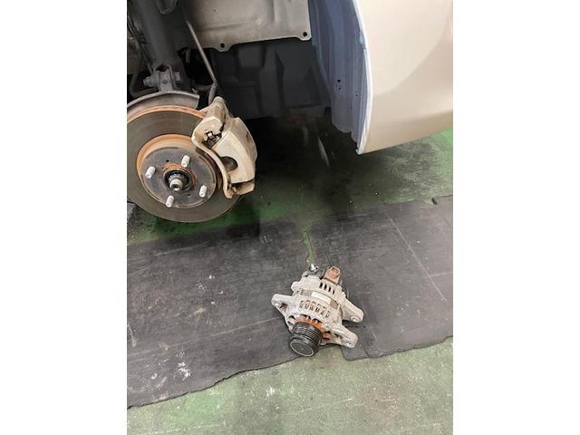 トヨタ　サクシードバン　車検