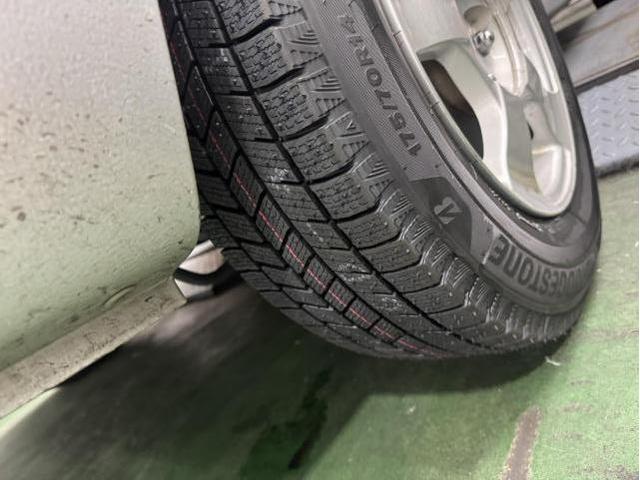 トヨタ　プロボックスバン　ホイール・タイヤ交換