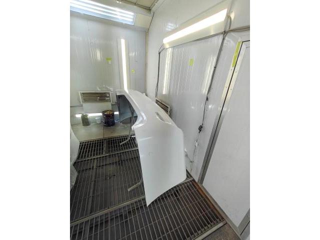 アルファード30系 左右スライドドア凹み板金塗装修理リアバンパーキズ補修　パールホワイトも色差なし仕上げ　松戸