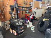 タイヤ交換をはじめ、パーツ取付からカスタムまでお車の事なら愛南町の４３２ＰＯＷＥＲにお任せください！
