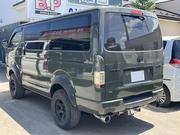 お車のカスタムも可能です。