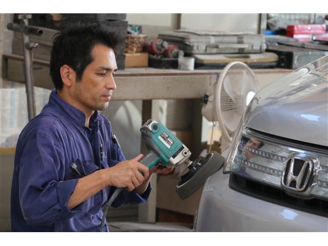 １台１台、丁寧に磨きをかけていきます！