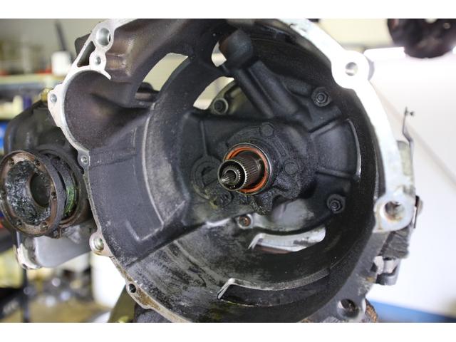 ゴルフ2CLI　オートマチックオイル漏れ修理　　【フォルクスワーゲンの車検・修理は名古屋の”VW専門店”スズキワークスにおまかせください。】 