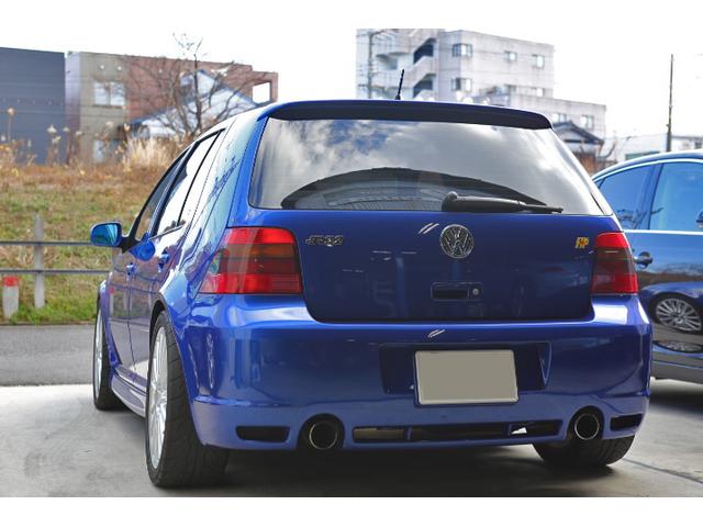 ゴルフ4Ｒ32　エンジンオイル交換　 【フォルクスワーゲンの車検・修理は名古屋の”VW専門店”スズキワークスにおまかせください。】