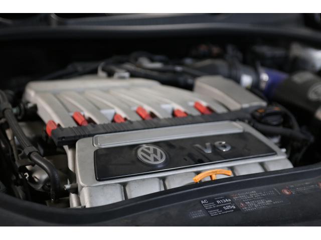 ゴルフ5R32　VW50200　モチュール 　H-TECH PRIME 5Ｗ40 　エンジンオイル交換