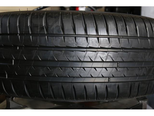 ゴルフ5GTI　タイヤ交換　ミシュランパイロットスポーツ225/45Ｒ17【フォルクスワーゲンの車検・修理は名古屋の”VW専門店”スズキワークスにおまかせください。】