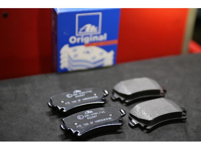 トゥーラン ブレーキパッド交換 【フォルクスワーゲンの車検・修理は名古屋の”VW専門店”スズキワークスにおまかせください。】