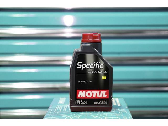 ゴルフ７Ｒ　　MOTUL  SPECIFIC 504 00-507 00   5W30
