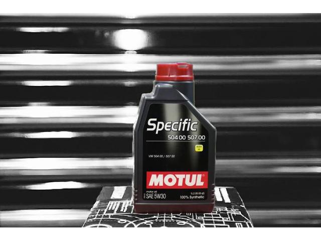 シロッコ　MOTUL  SPECIFIC 504 00-507 00   5W30