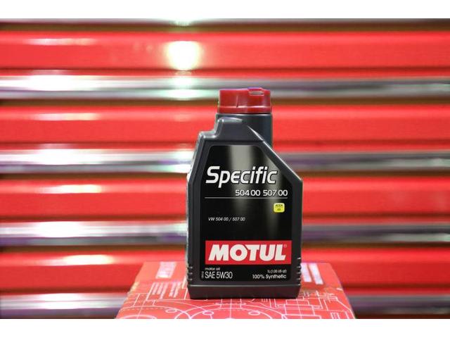 アップ！　バッテリー交換　MOTUL  SPECIFIC 504 00-507 00   5W30
