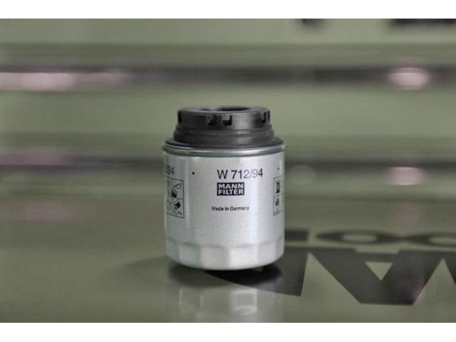 トゥーラン　MOTUL  SPECIFIC 504 00　507 00
