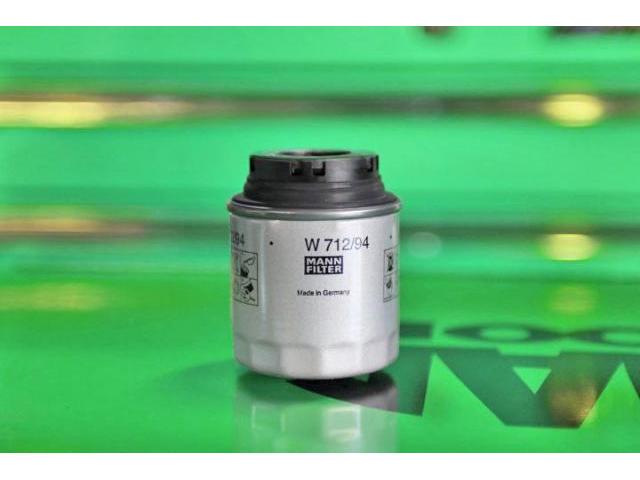 ゴルフ６　FUCHS　TITAN 　GT1　PRO　C－３　５W３０
