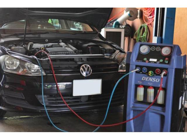 ゴルフ７　エアコンガス点検