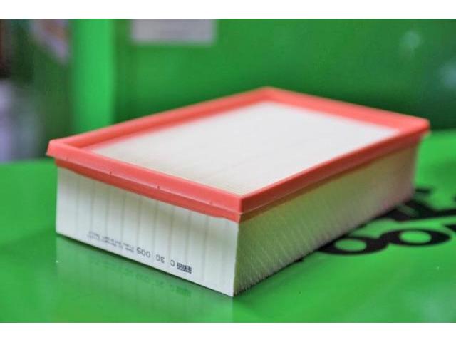 トゥーランＴＤＩ　車検整備　フックスオイル
