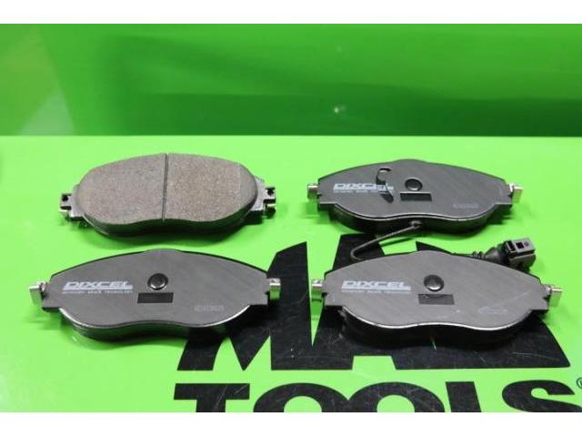 ゴルフ７ヴァリアント　ブレーキローター交換