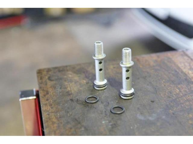 ゴルフ４　オートマチックフルード漏れ
