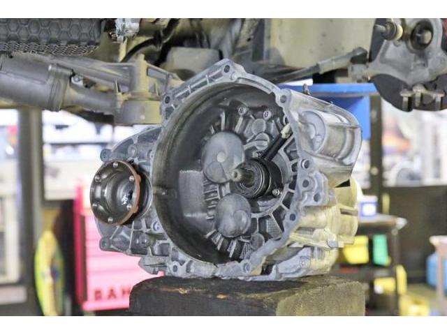 ゴルフ７ＧＴＩ　クラッチレリーズシリンダー交換
