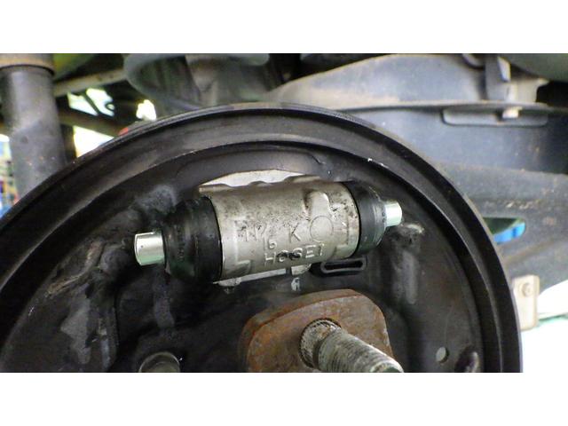 スズキ　エブリィワゴン　車検整備　岡崎市からご来店のお客様　ブレーキフルード漏れ修理　軽自動車　岡崎市　蒲郡市　幸田町　安城市　豊田市　西尾市