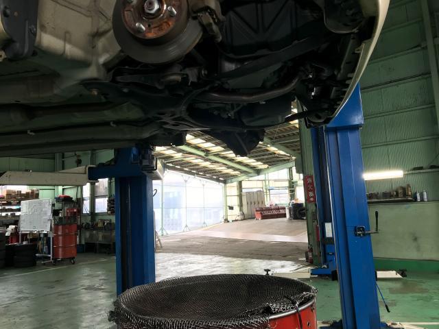 スズキ　アルト　法定12か月点検　岡崎市からご来店のお客様　タイロッドエンドブーツ交換　軽自動車　岡崎市　西尾市　安城市　蒲郡市　幸田町　豊田市