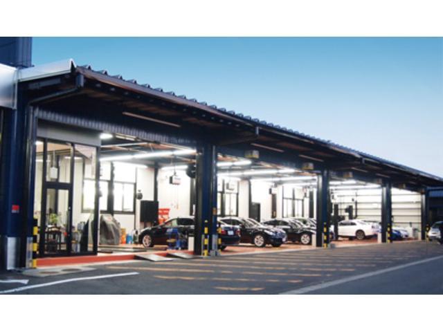 フリード トヨタインター店 高品質レクサス・トヨタSUV専門店(3枚目)