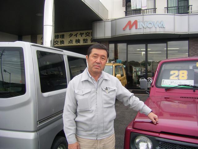 スタッフ紹介1