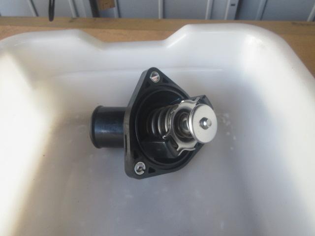 Ｍ様ＵＳＥ２０レクサスＩＳＦ、ウォーターポンプの交換です。