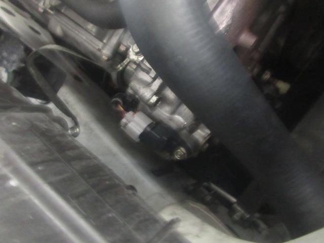 Ｆ様ＢＲＺ、スタビブーツ破れとカムセンサーからのオイル滲み修理にドアチェックの交換などなど。