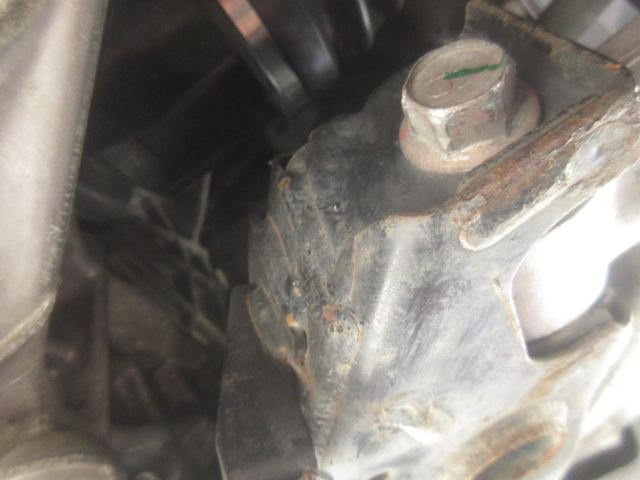 Ｍ様ＣＺ４Ａランエボ１０、ドライブシャフトブーツの交換です。