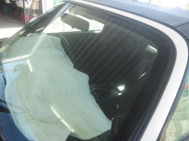 ガラスの油膜取りやガラス撥水剤ってのを始めてちゃんと使ってみました。