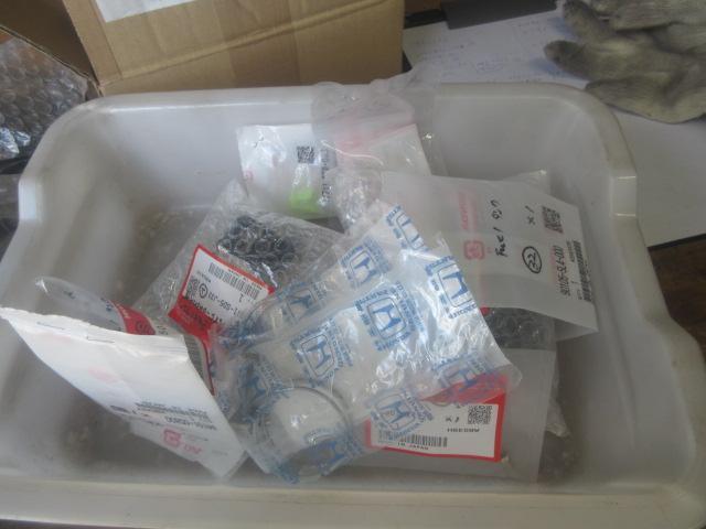 Ｋ様ＲＡ１オデッセイ、燃料タンク周りの部品を一式交換と廃盤ホースの交換をして搭載です。