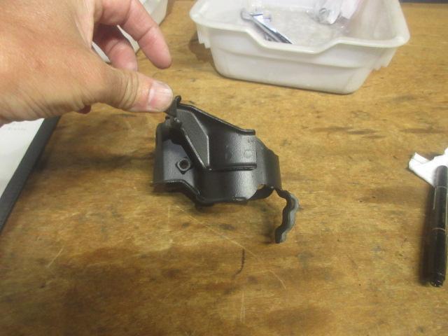 Ｋ様ＲＡ１オデッセイ、燃料フィルターを交換しますが古い車の人は知らない方がいいかもです。