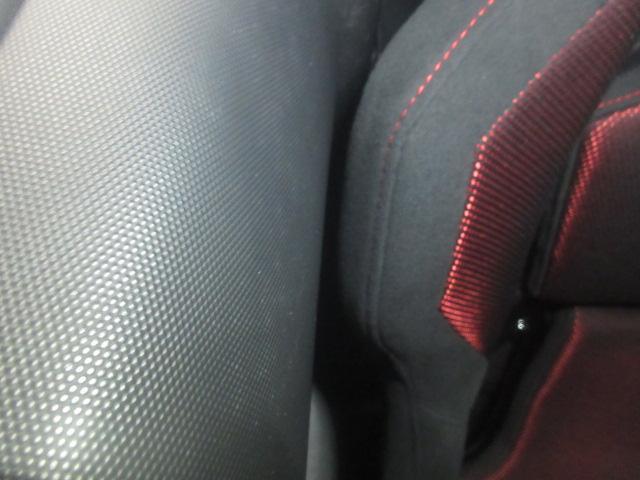 Ｓ様Ｚ３３、ＲＥＣＡＲＯのフルバケＲＳＳを最終調整して納車です。