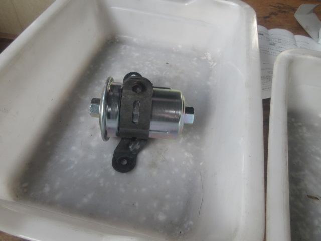 Ｉ様ＪＺＸ１００チェイサー、サイドステップの取り付け修正や燃料フィルターの交換など。