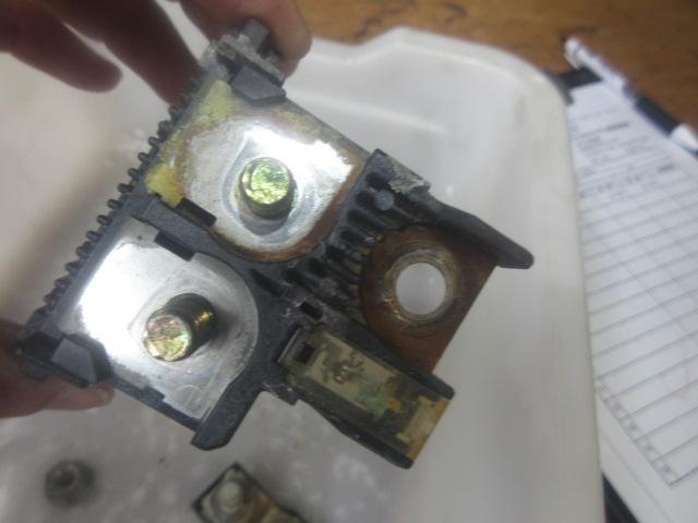 Ｔ様Ｚ３３、バッテリー交換に合わせてサイズアップします。