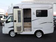 オプション装着したデモカーも常時展示中です。