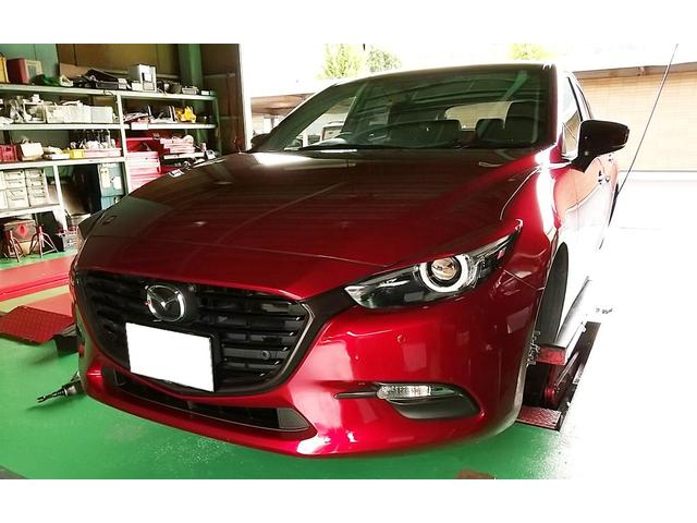 ＭＡＺＤＡ　マツダ　ＡＸＥＬＬＡ　アクセラ　１８インチ　タイヤ交換　岐阜県　岐阜市　クラブオート　アップルクラブ　車カスタムチャンネル