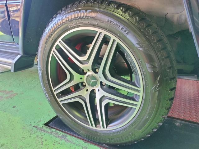 メルセデス・ベンツ　Ｇクラス　スタッドレスタイヤ交換　タイヤホテル