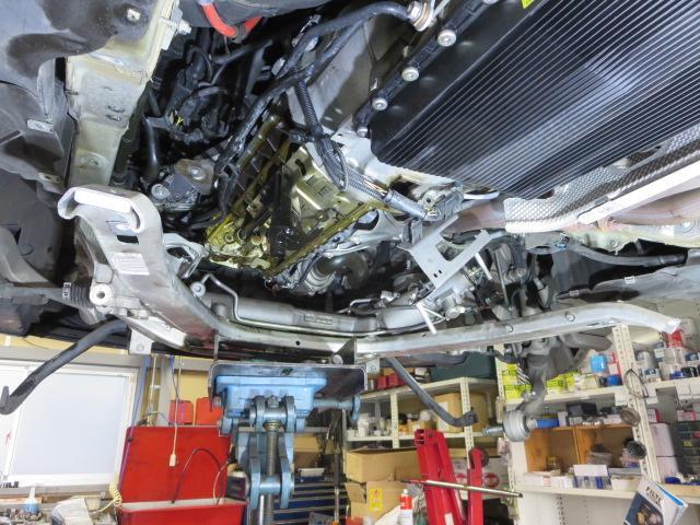 BMW Ｅ60　5シリーズ　オイル漏れ修理　オイルパンガスケット交換