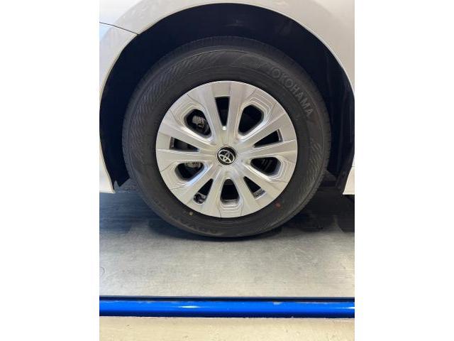 トヨタ プリウス 中古車販売