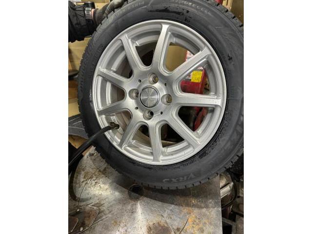 車種不明 タイヤ交換