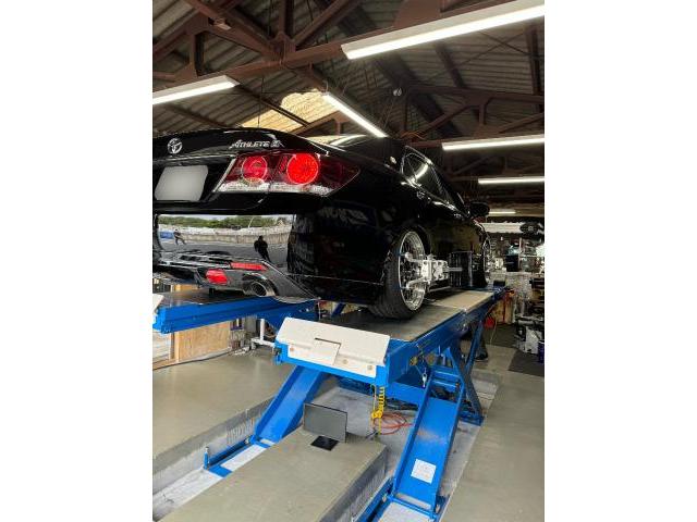 トヨタ クラウン アライメント調整