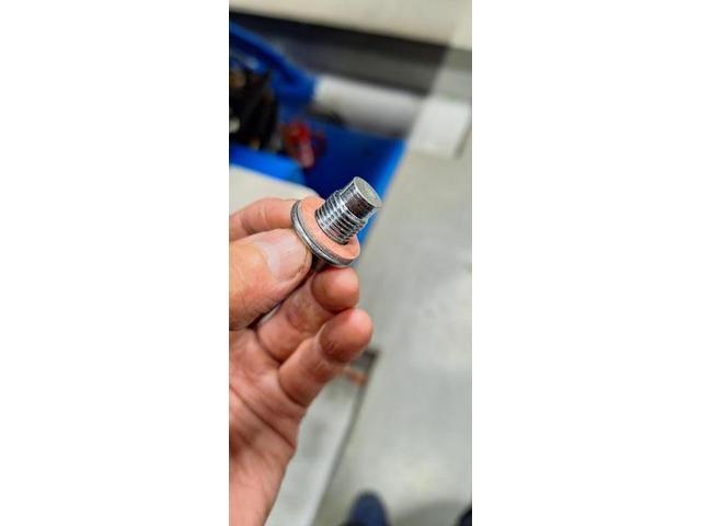 TOYOTA アルファード　オイル交換