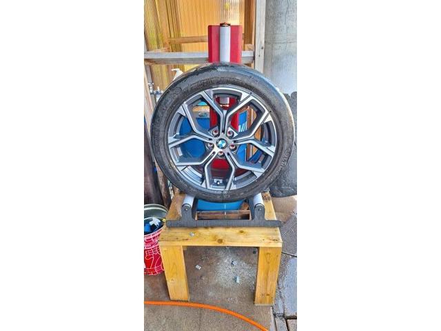 BMW X1 タイヤ交換