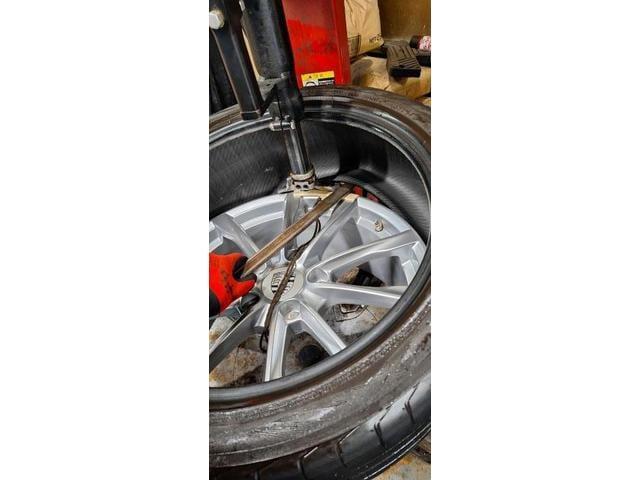 ポルシェ　ボクスター  タイヤ交換